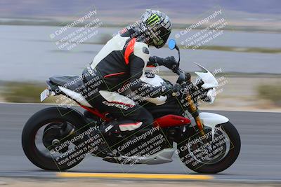 media/Jan-14-2023-SoCal Trackdays (Sat) [[497694156f]]/Turn 11 Inside (950am)/